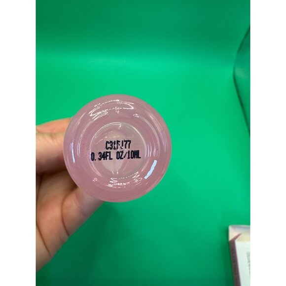 Glow Recipe Plum Plump Hyaluronic Serum Hydrating Skincare Treatment - Picture 2 of 2